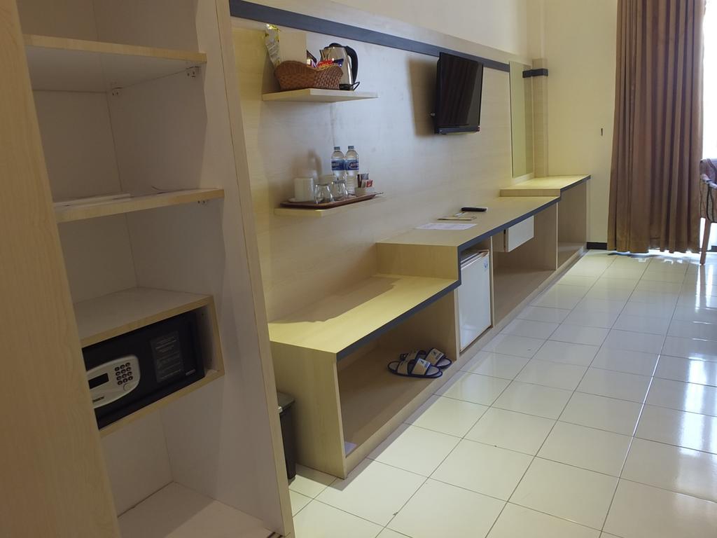 Jepara Indah Hotel Room photo