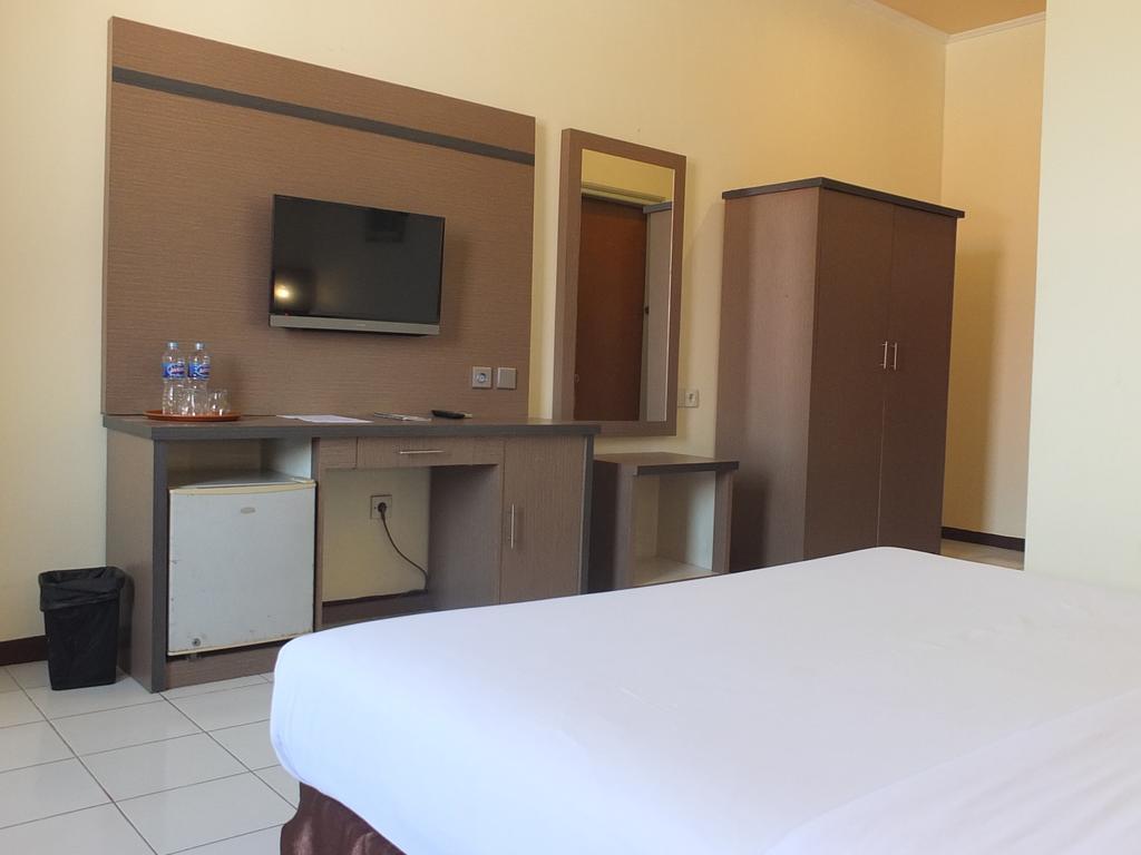 Jepara Indah Hotel Room photo
