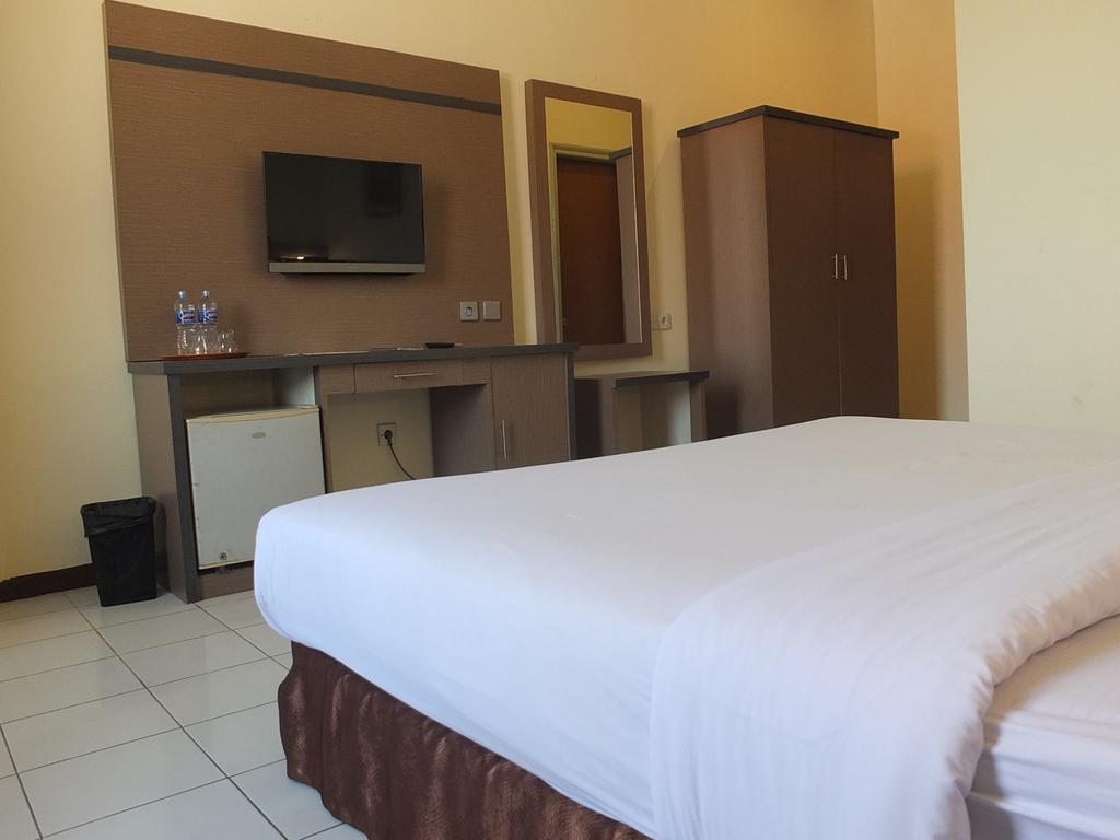 Jepara Indah Hotel Room photo